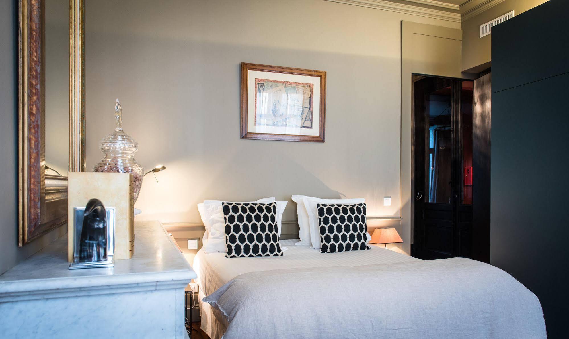 Le Clos D'Emile Bed & Breakfast Bordeaux Bagian luar foto