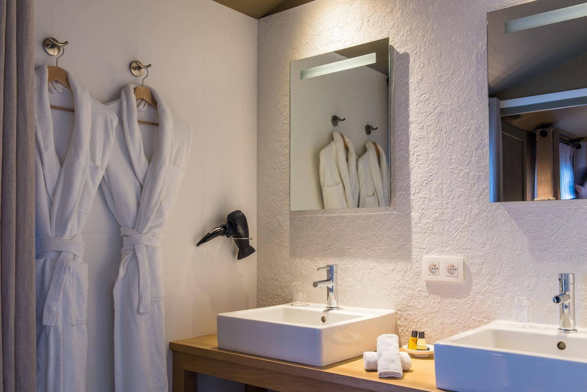 Le Clos D'Emile Bed & Breakfast Bordeaux Bagian luar foto