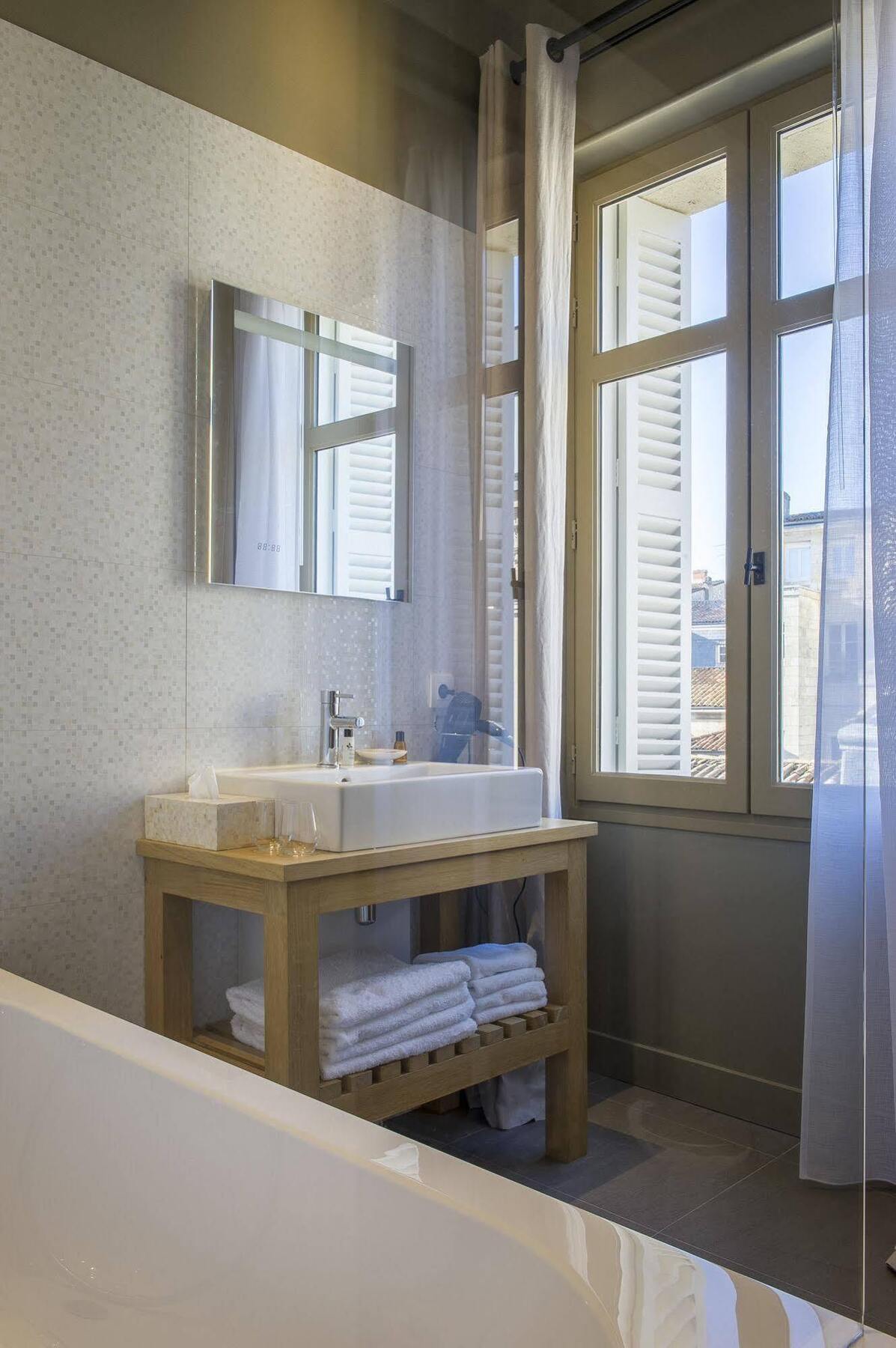 Le Clos D'Emile Bed & Breakfast Bordeaux Bagian luar foto