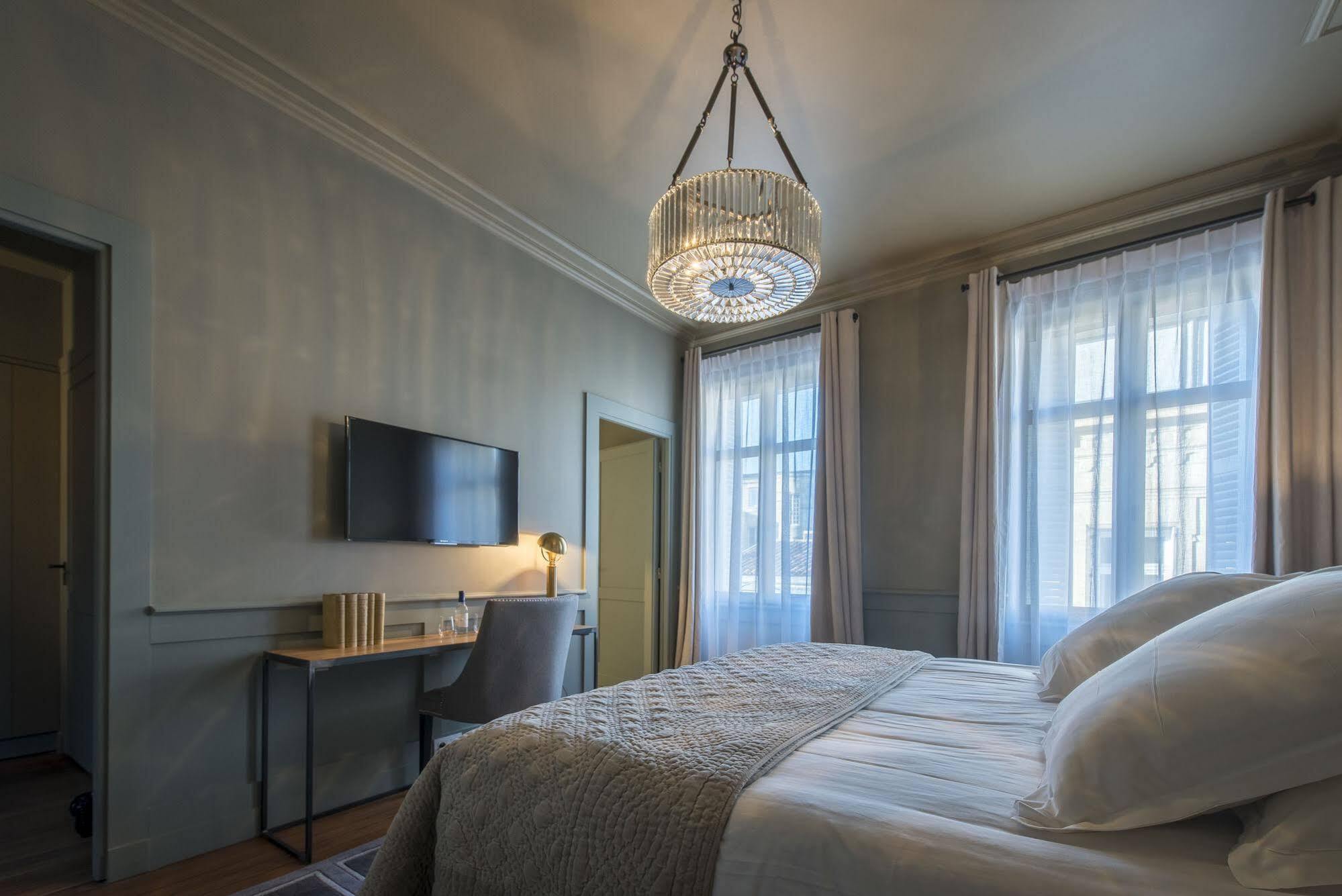 Le Clos D'Emile Bed & Breakfast Bordeaux Bagian luar foto