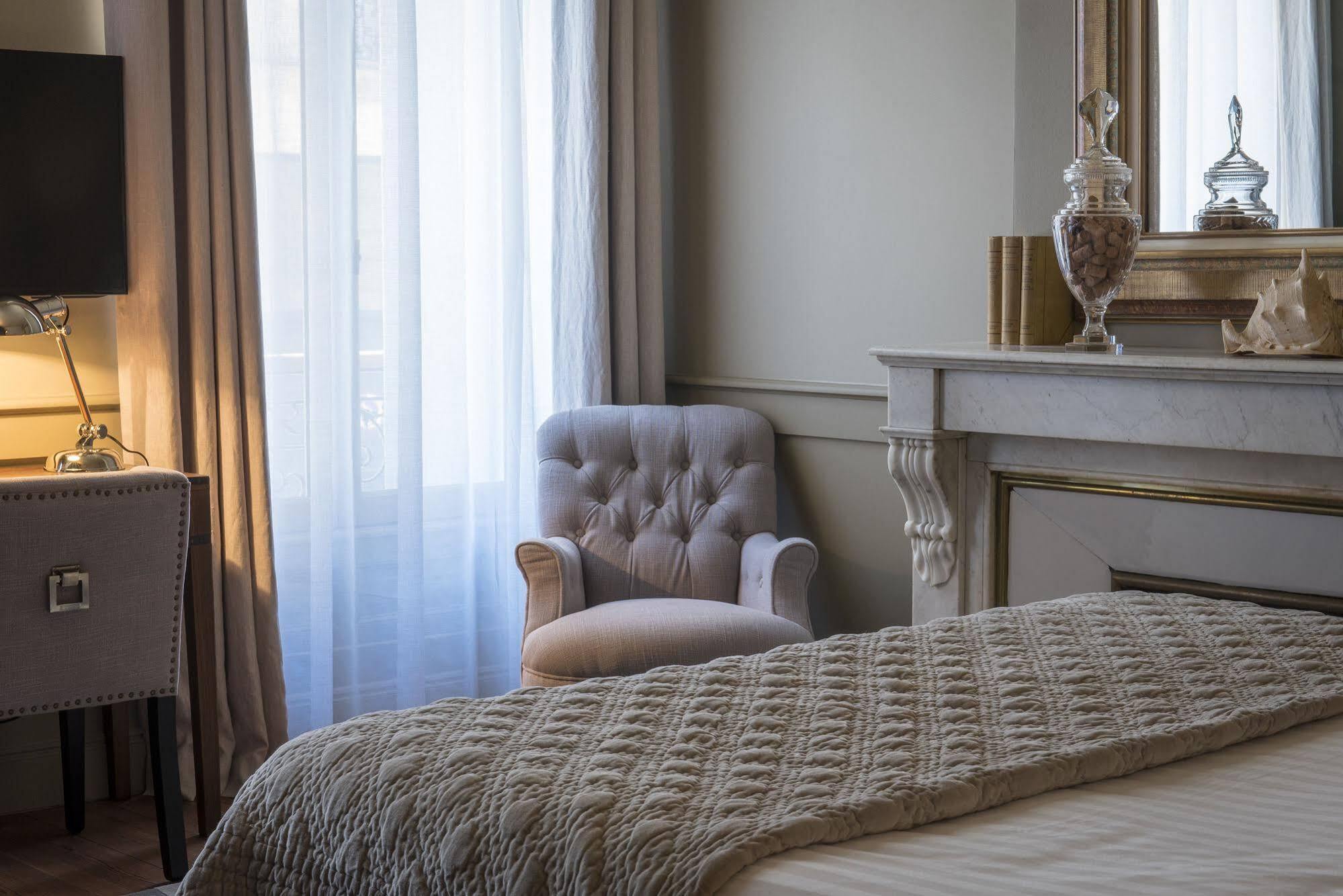 Le Clos D'Emile Bed & Breakfast Bordeaux Bagian luar foto